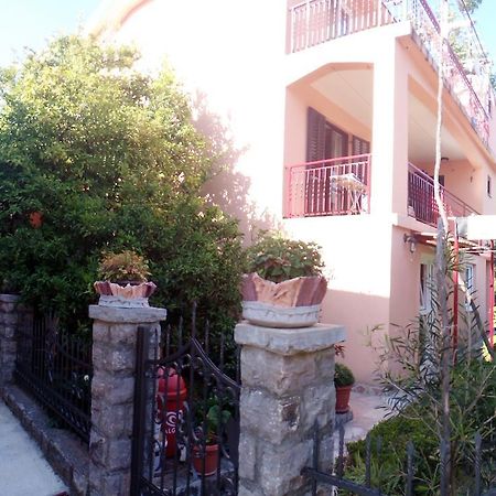 Apartments Kovacevic Petrovac Eksteriør bilde