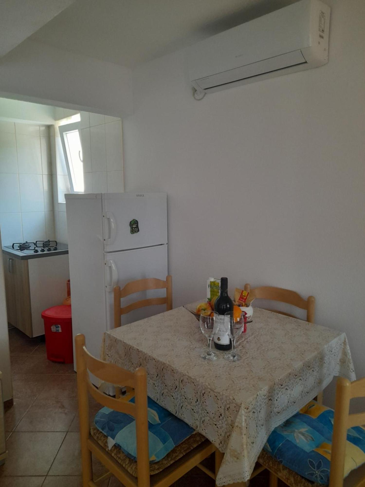 Apartments Kovacevic Petrovac Rom bilde